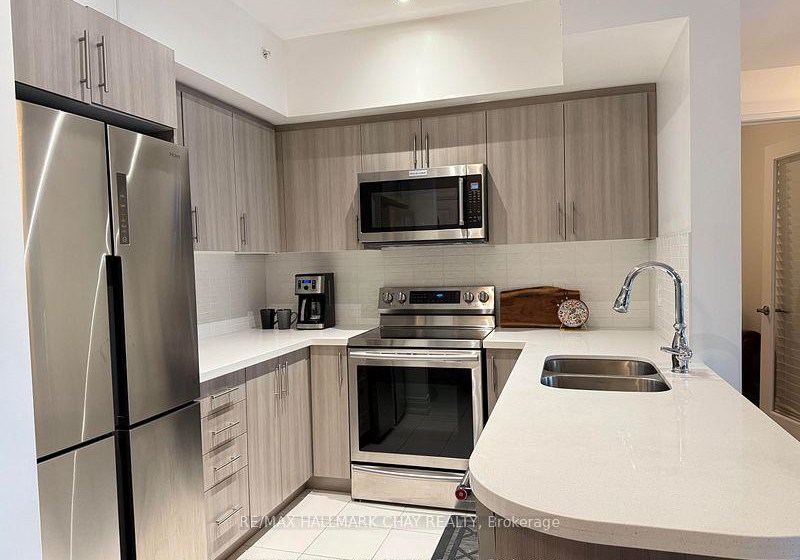 302-essa-road-barrie-ontario-s13470814