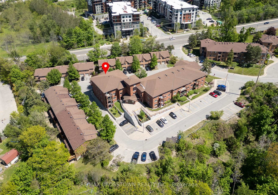 1-quail-crescent-barrie-ontario-s13470902