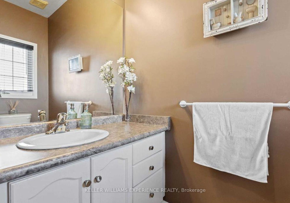 488-yonge-street-barrie-ontario-s13473308