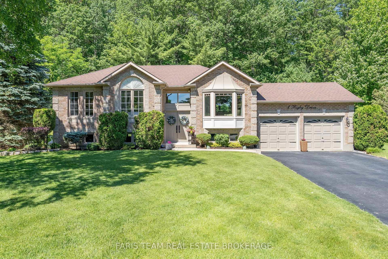 1-rigby-drive-wasaga-beach-ontario-s13474438