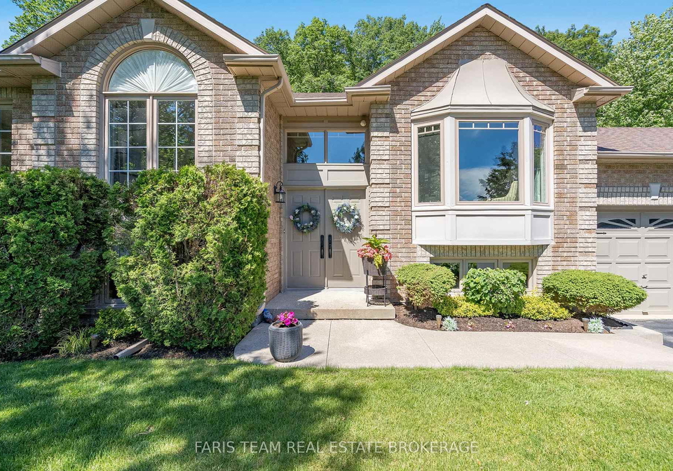 1-rigby-drive-wasaga-beach-ontario-s13474438