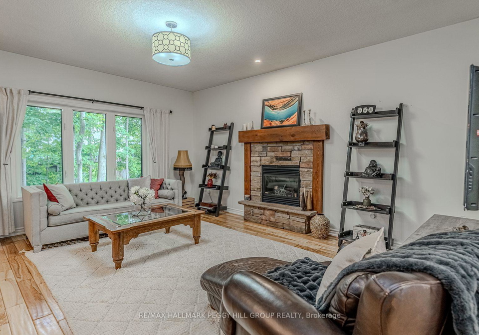 11-oakmont-avenue-oro-medonte-ontario-s13475644
