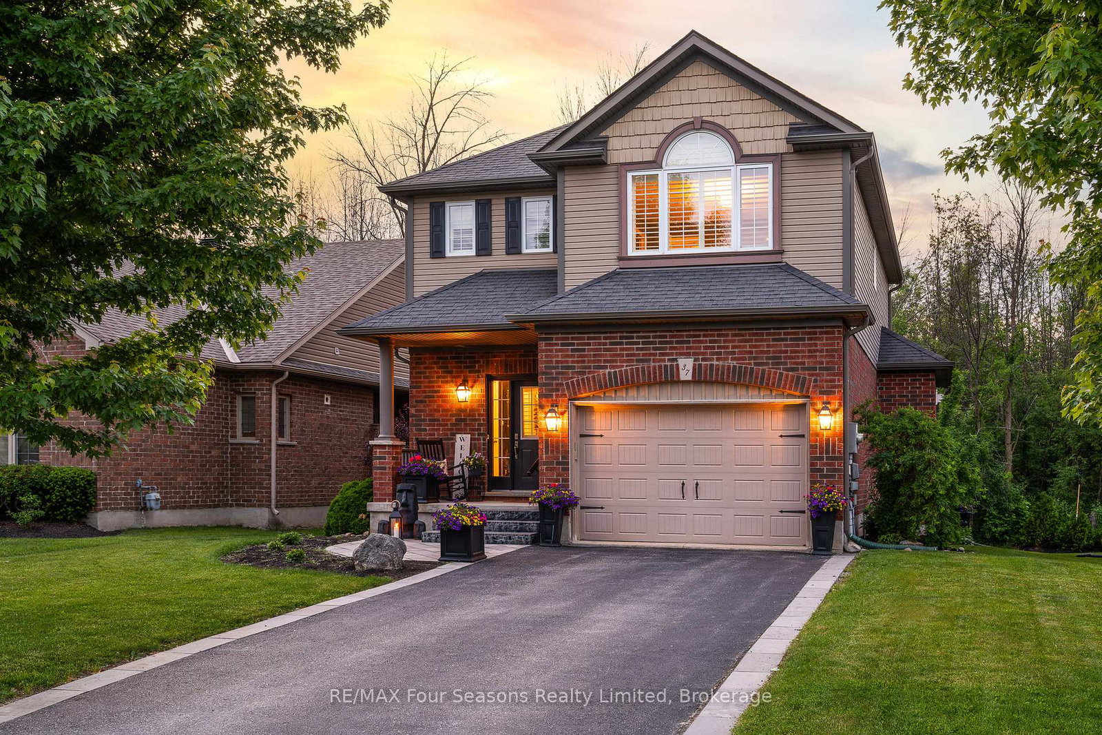 37-chamberlain-crescent-collingwood-ontario-s13478912