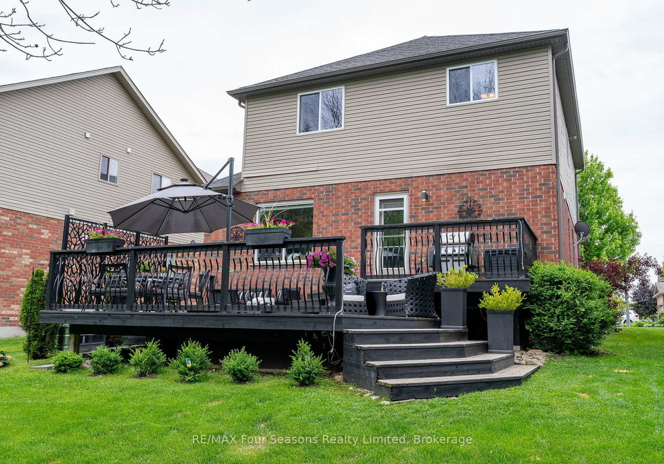 37-chamberlain-crescent-collingwood-ontario-s13478912