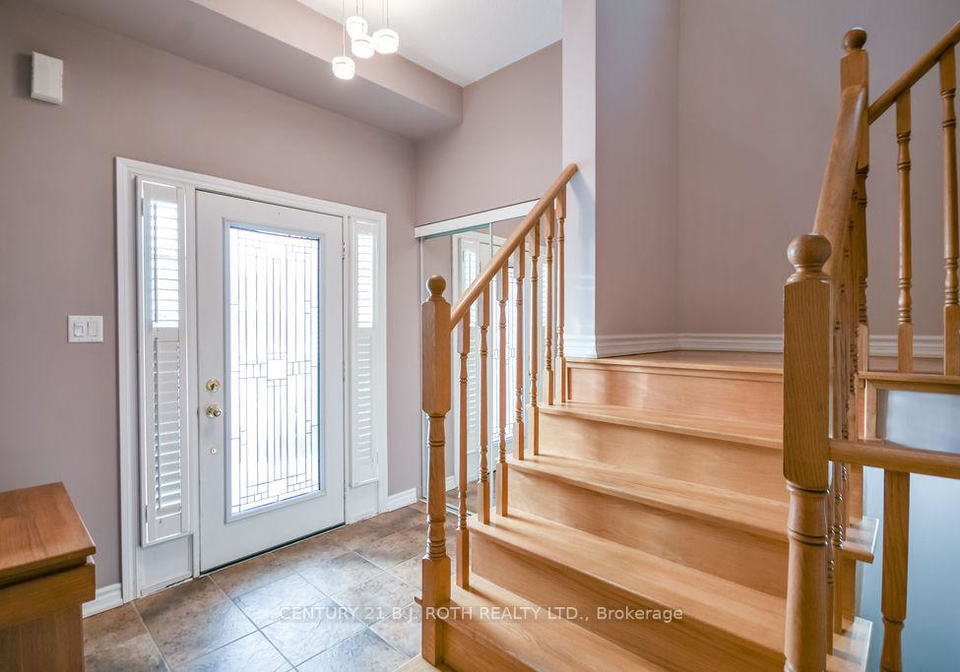 24-connaught-lane-barrie-ontario-s13479104