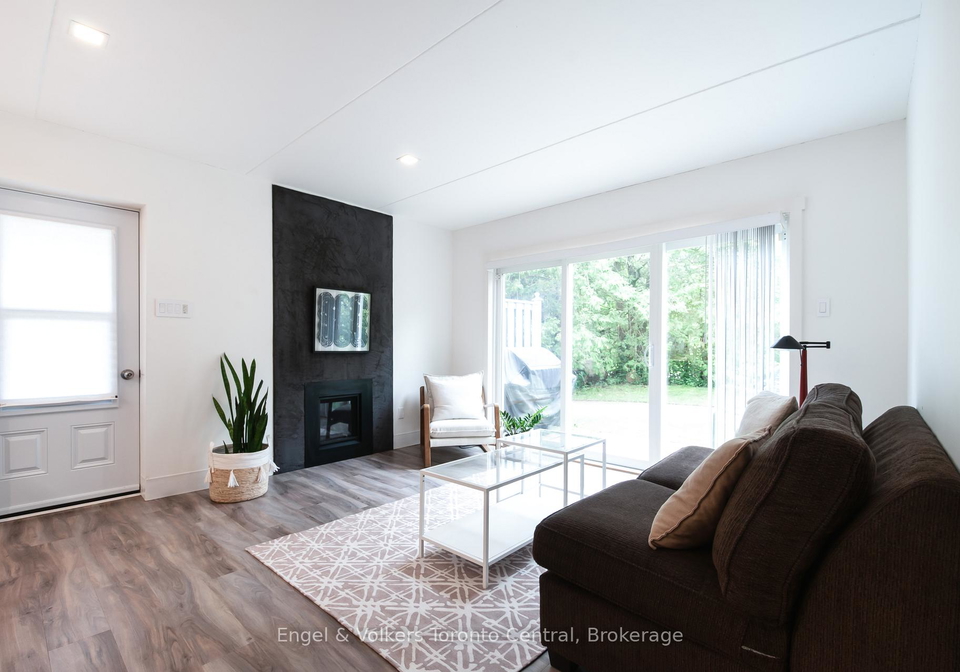 19-dawson-drive-collingwood-ontario-s13479384