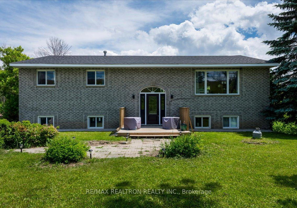 4261-huronia-road-orillia-ontario-s13479718