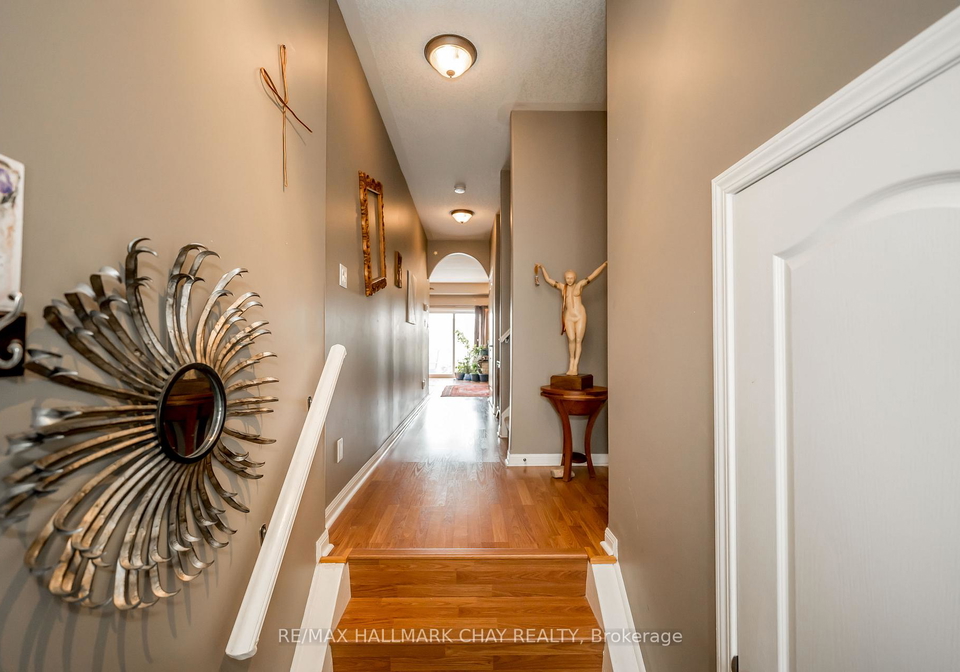 488-yonge-street-barrie-ontario-s13483018
