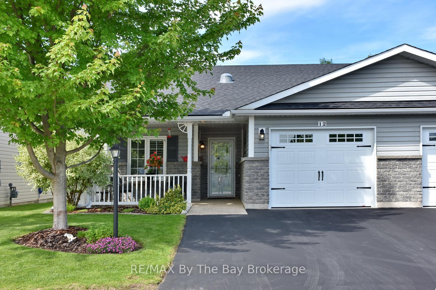 12-new-york-avenue-wasaga-beach-ontario-s13483208