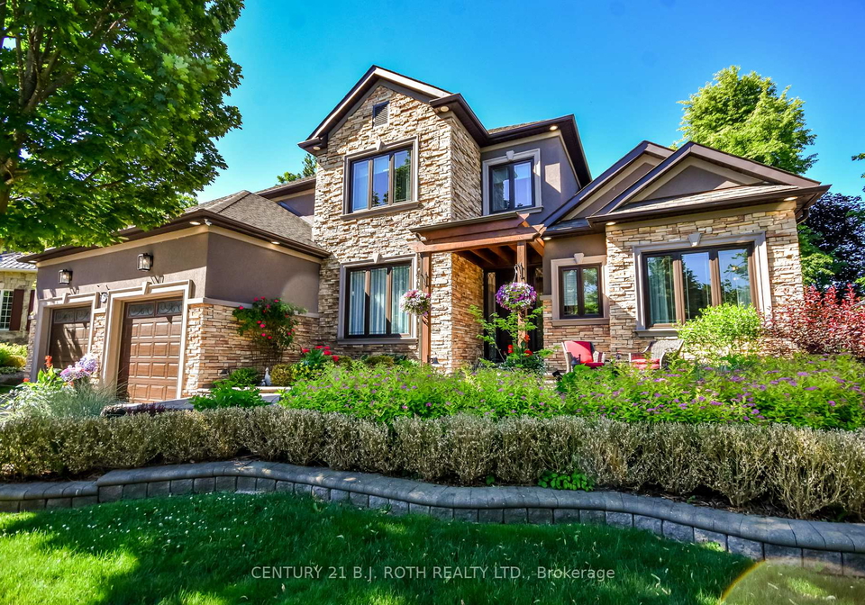 140-wildwood-trail-barrie-ontario-s13484436