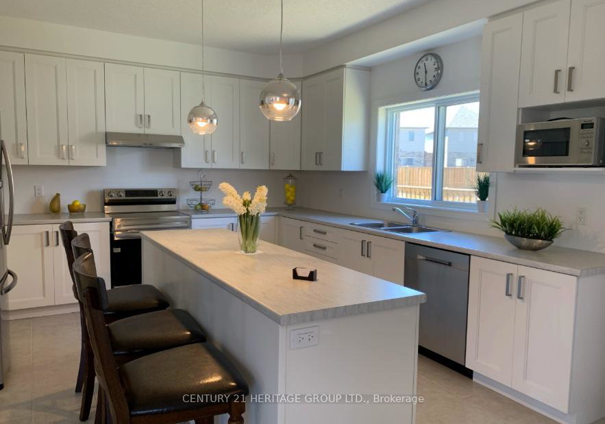 2-rowland-street-collingwood-ontario-s13485822