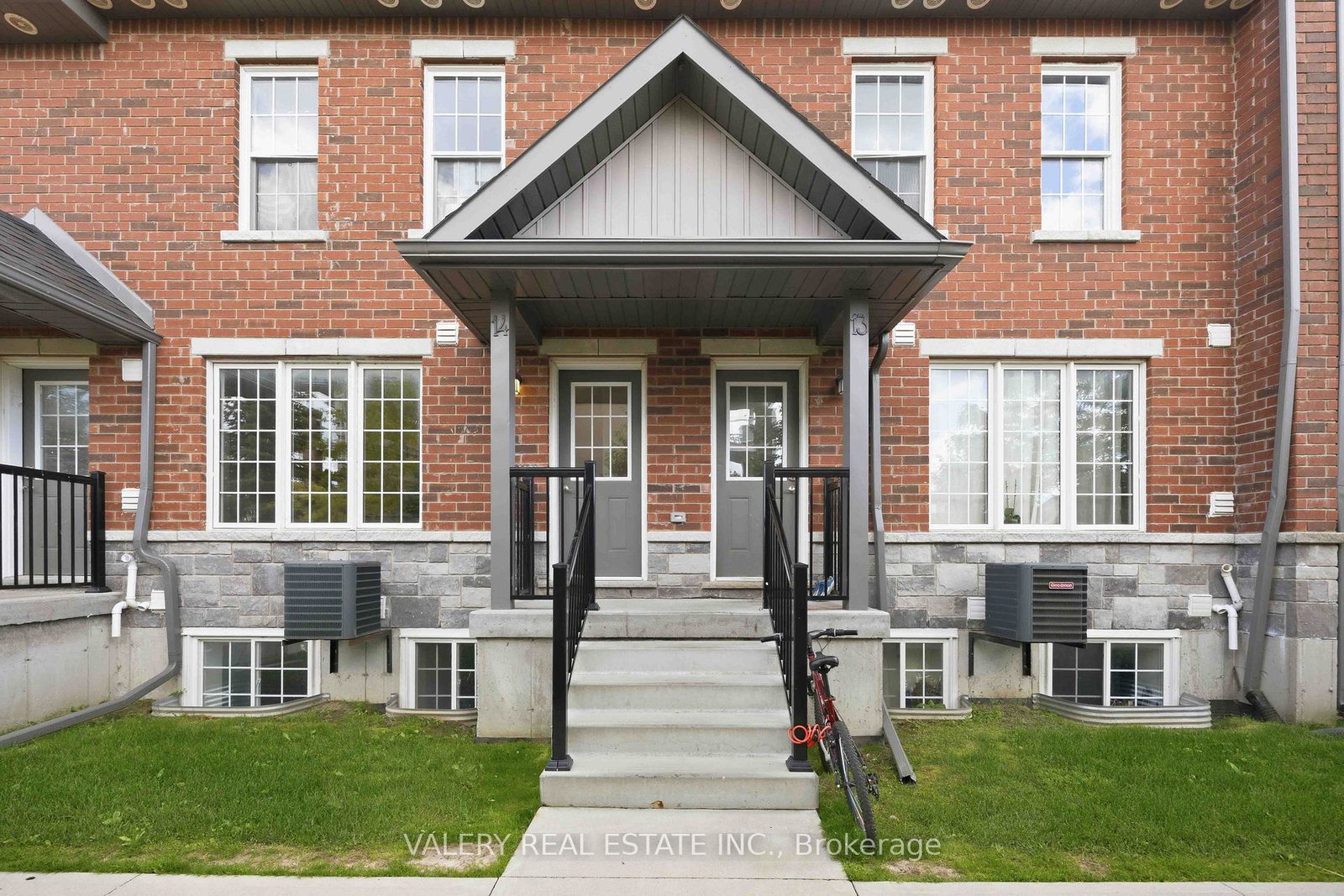 250-penetanguishene-road-barrie-ontario-s13486266