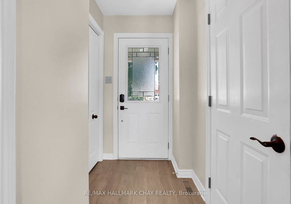 162-ritchie-crescent-springwater-ontario-s13486486