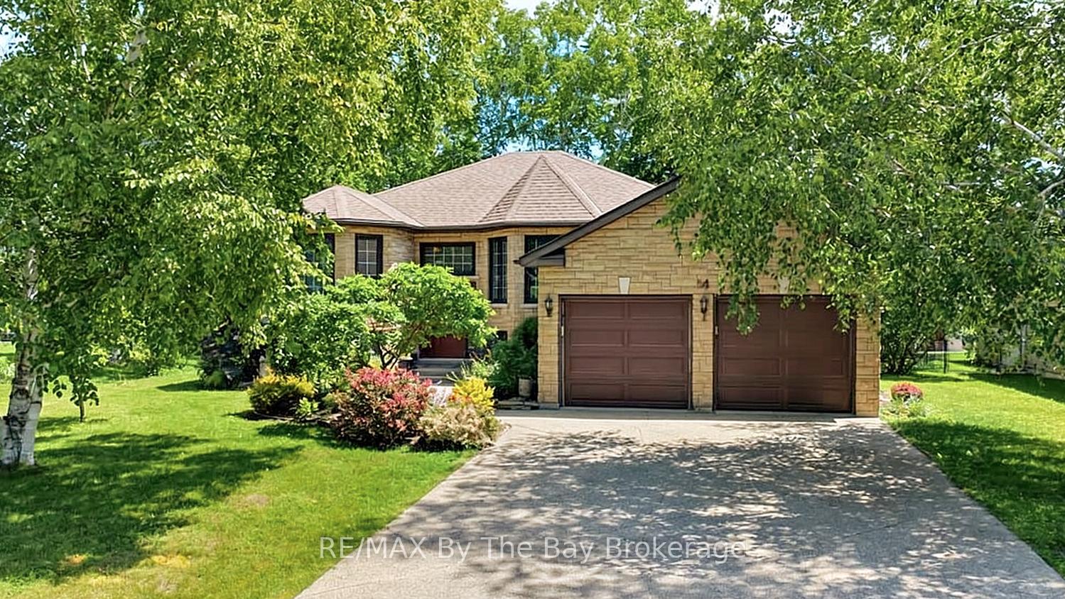 54-fairway-crescent-wasaga-beach-ontario-s13486598