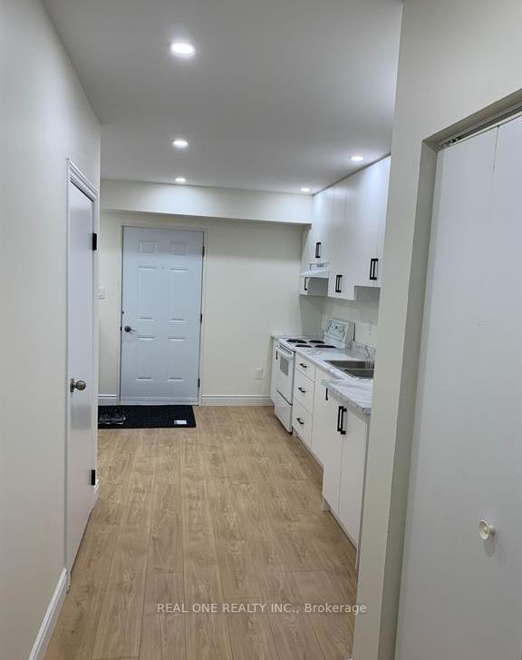 18-leggott-avenue-barrie-ontario-s13486628