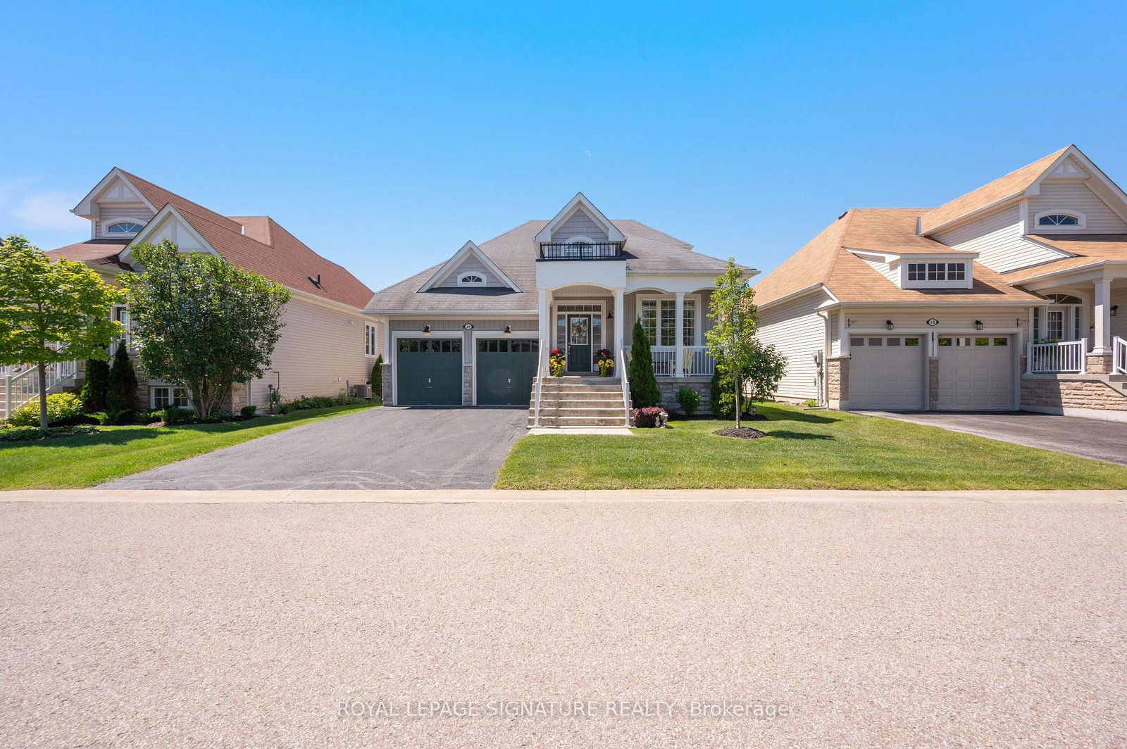 20-starboard-circle-wasaga-beach-ontario-s13487810