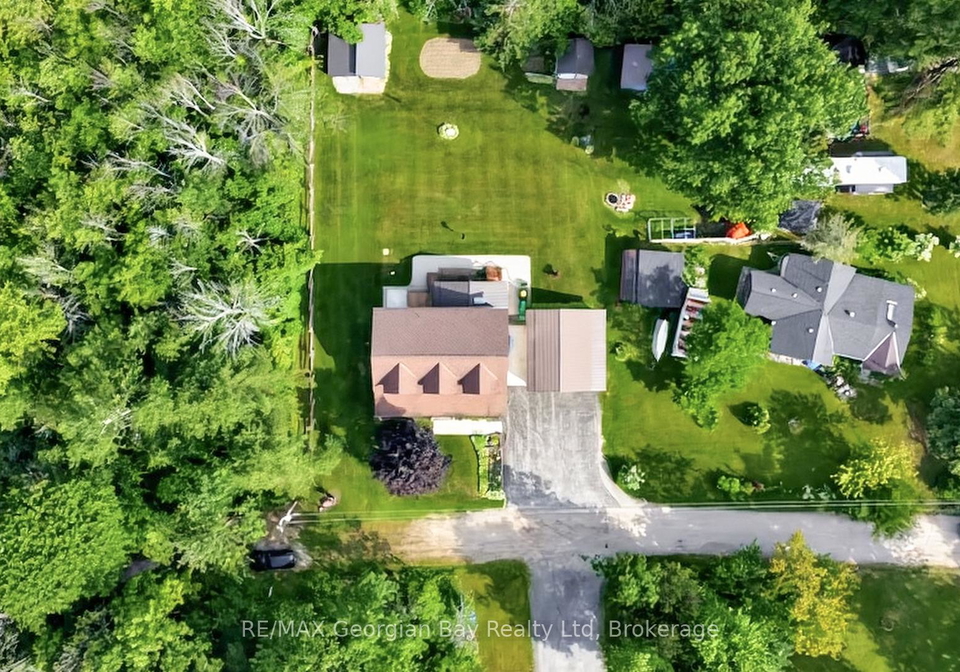 4-moore-avenue-tay-ontario-s13488672