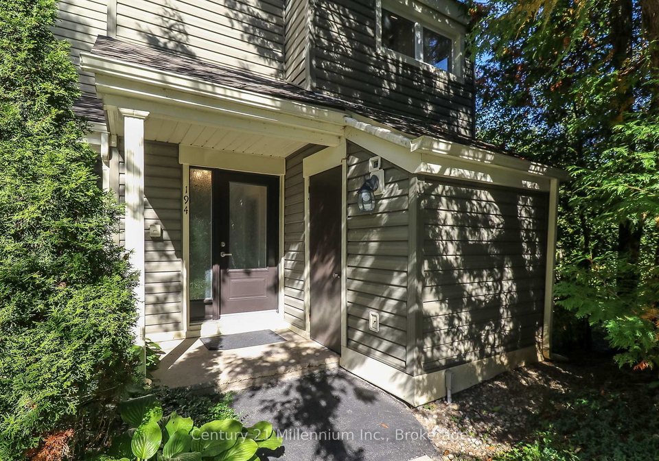 194-escarpment-crescent-collingwood-ontario-s13490408