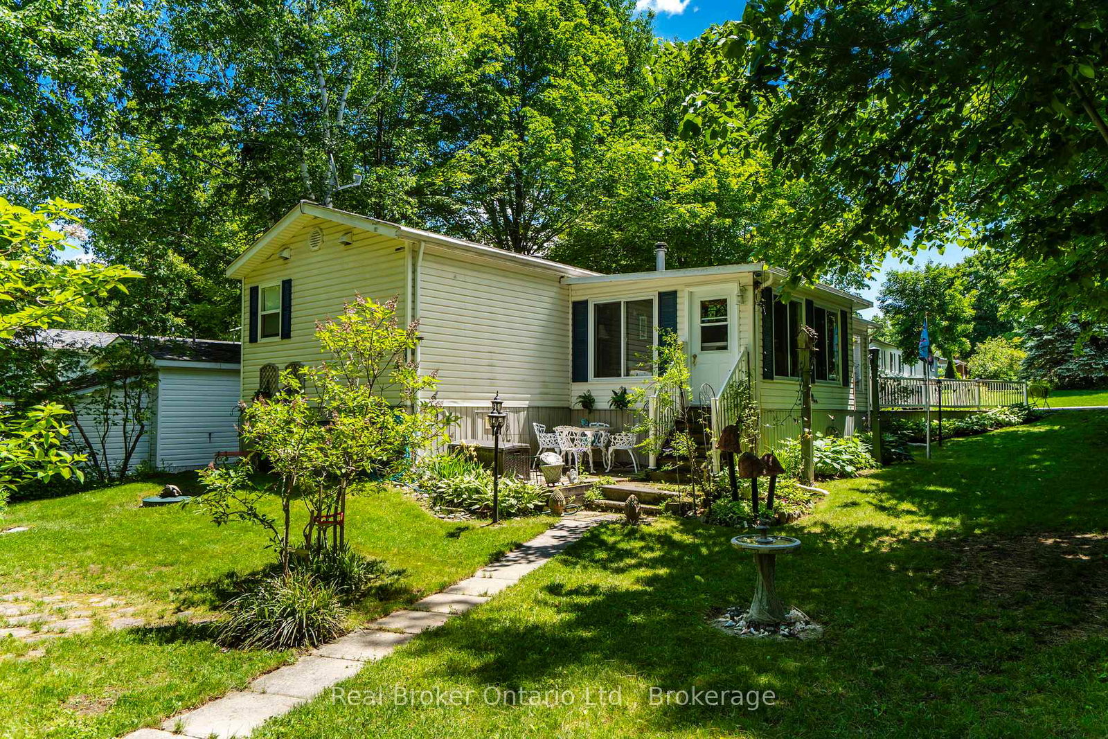 5411-elliott-side-road-tay-ontario-s13490852
