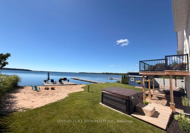 1931-woods-bay-road-severn-ontario-s13491830
