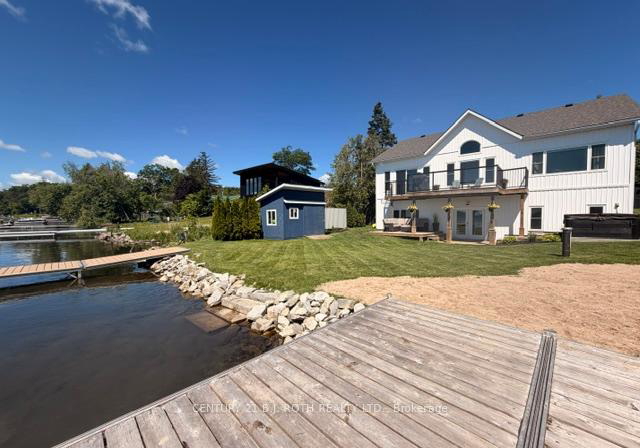 1931-woods-bay-road-severn-ontario-s13491830
