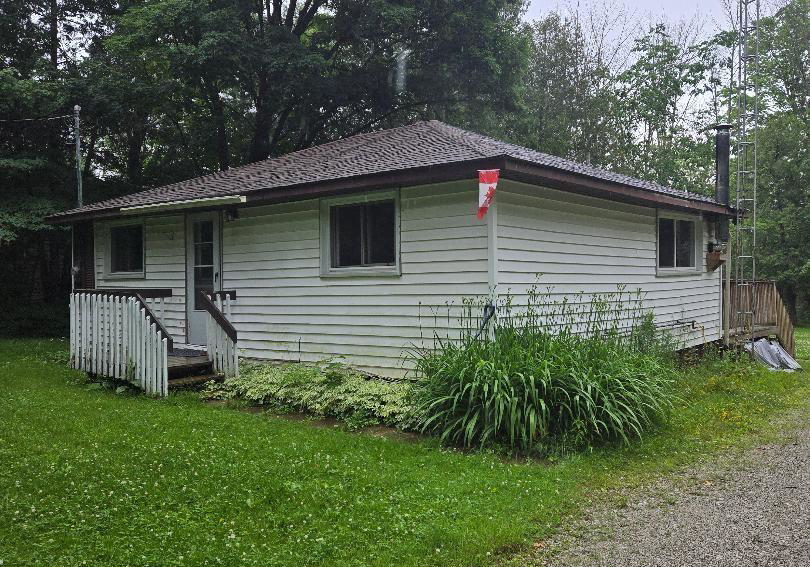 15-poplar-crescent-oro-medonte-ontario-s13492006