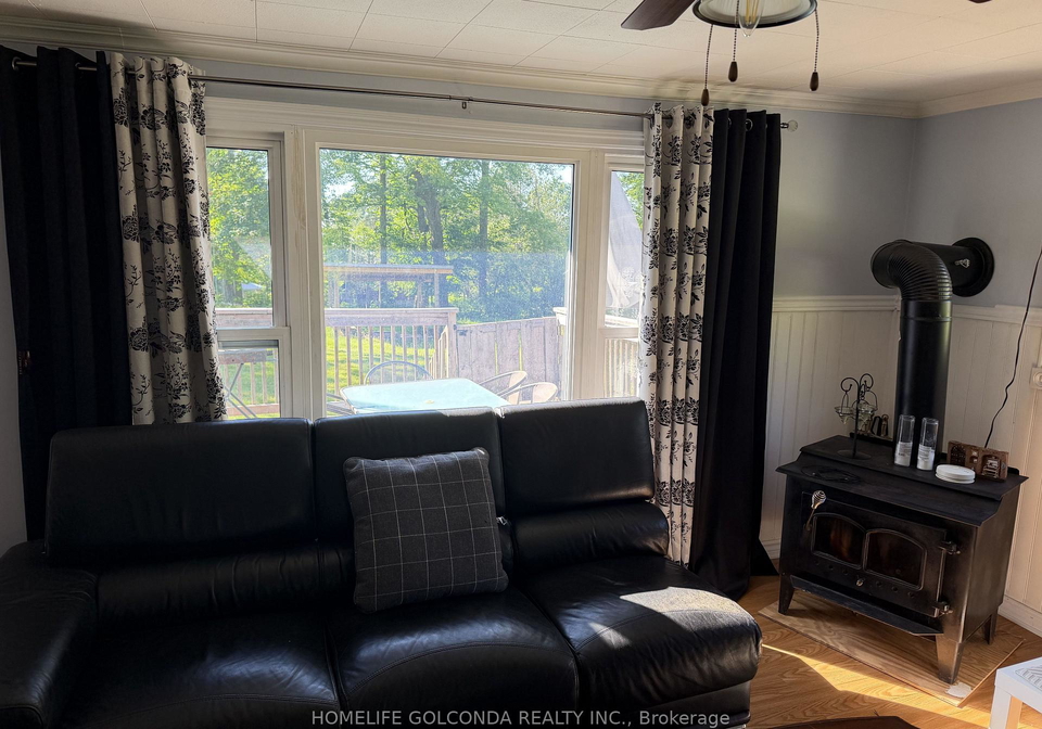 15-poplar-crescent-oro-medonte-ontario-s13492006