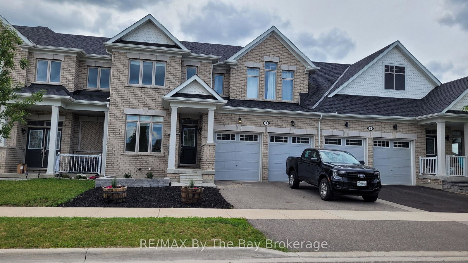 3-bianca-crescent-wasaga-beach-ontario-s13492436