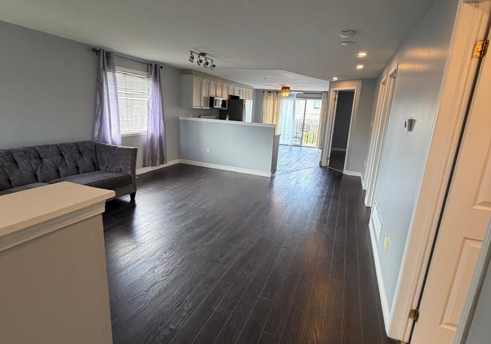 4-ambler-byway-barrie-ontario-s13492770