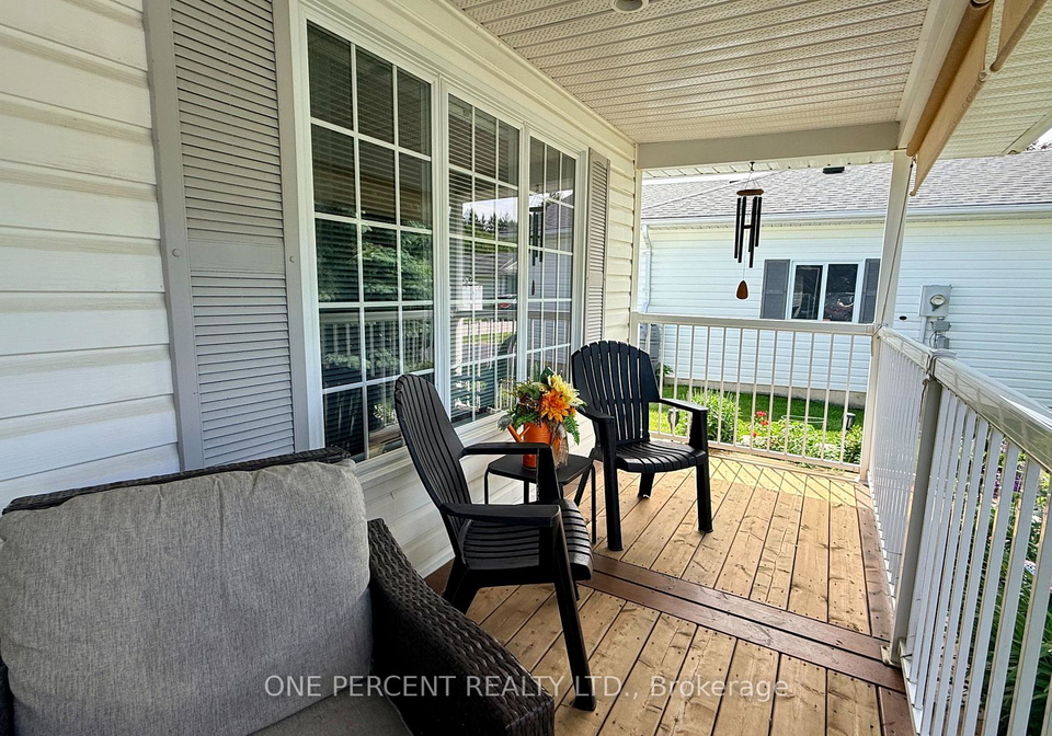 25-kentucky-avenue-wasaga-beach-ontario-s13493194