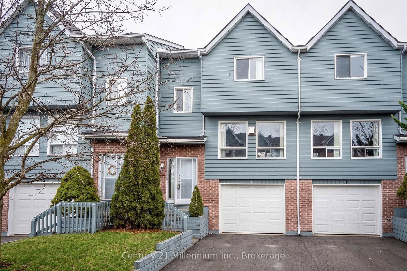 10-baker-street-wasaga-beach-ontario-s13494420