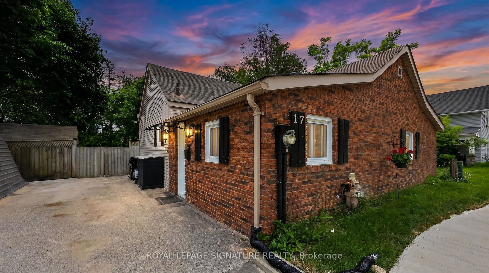 17-grove-street-w-barrie-ontario-s13494532