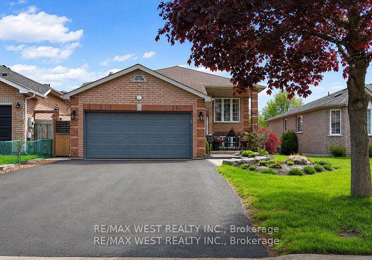 37-kell-place-barrie-ontario-s13494604
