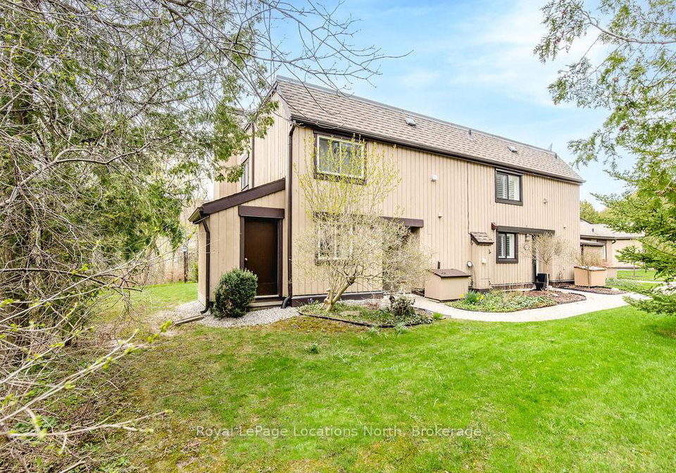 112-escarpment-crescent-collingwood-ontario-s13494828