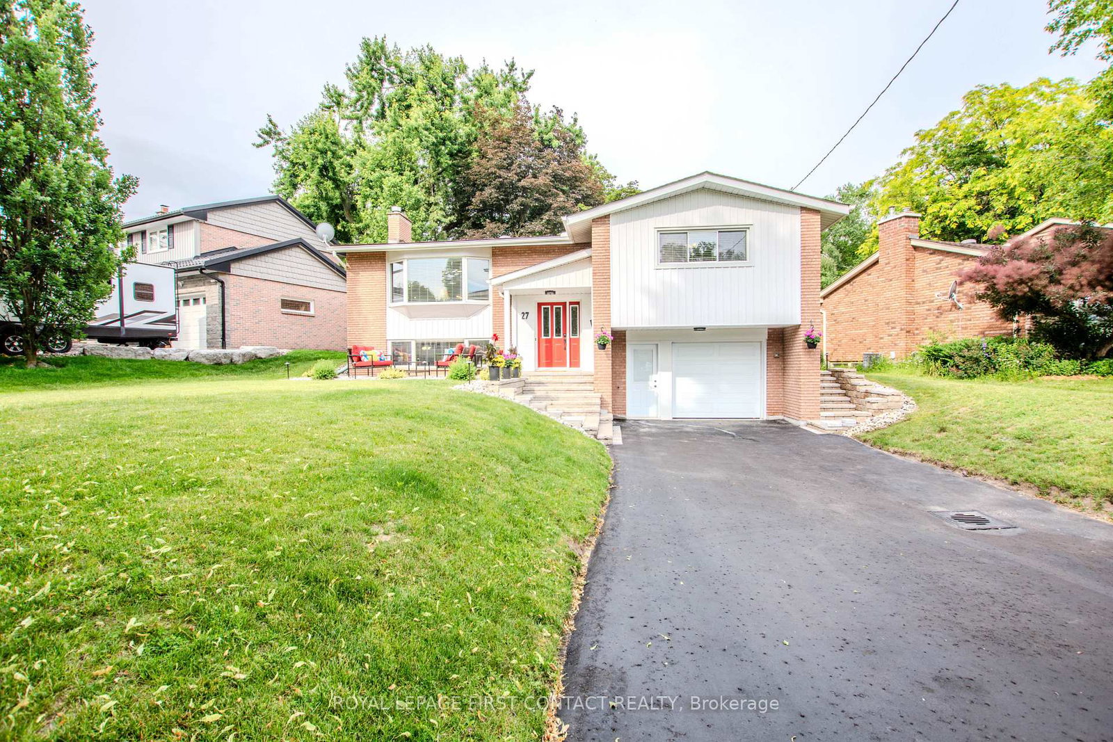 27-tower-crescent-barrie-ontario-s13495332