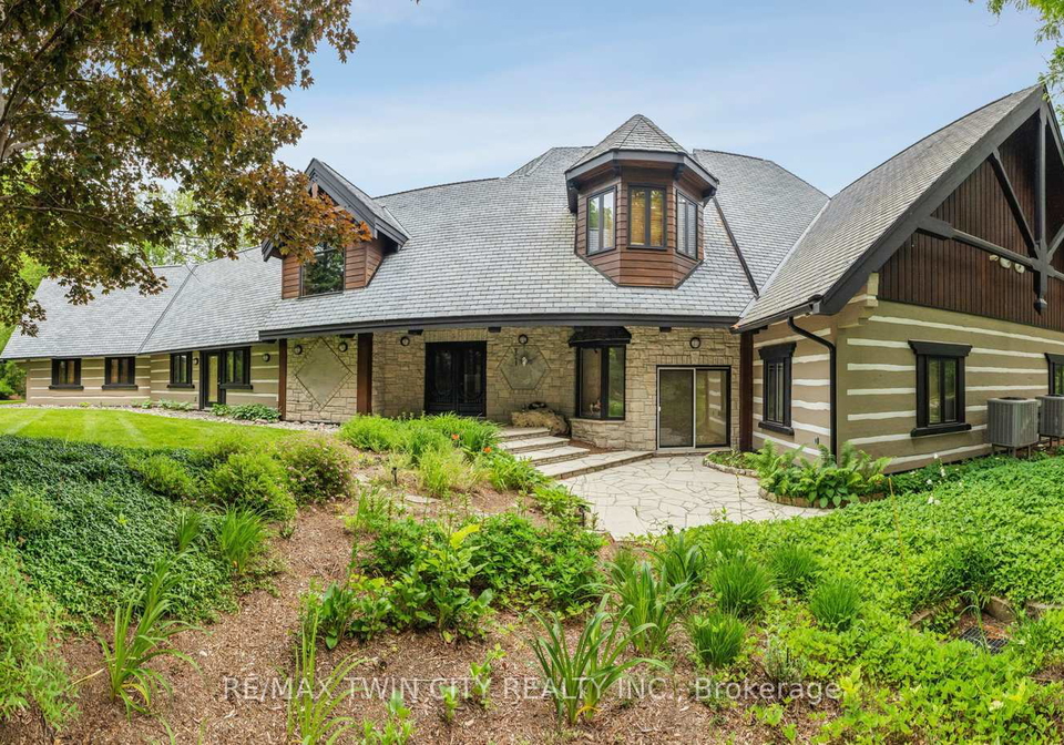7665-3637-nottawasaga-side-road-w-clearview-ontario-s13496572