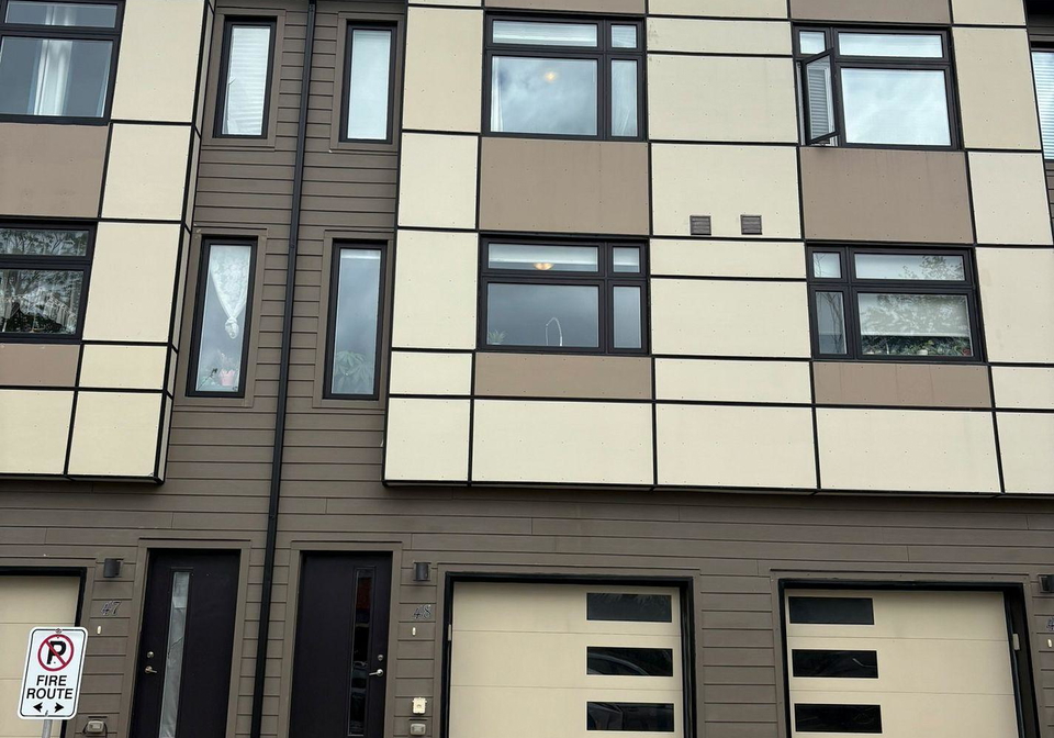 540-essa-road-barrie-ontario-s13497586