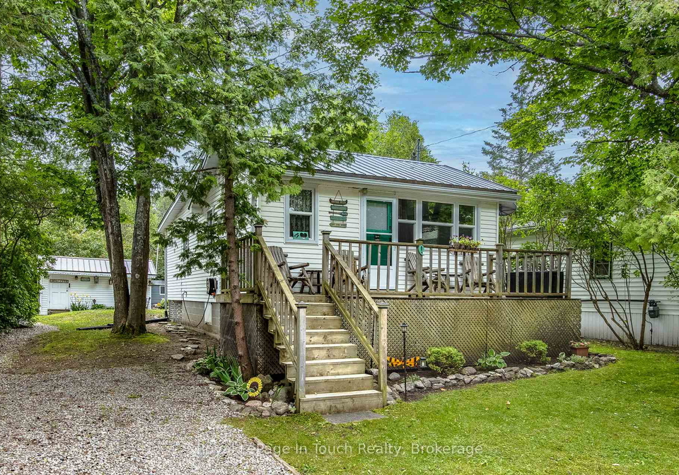 9-earldom-boulevard-tay-ontario-s13498684