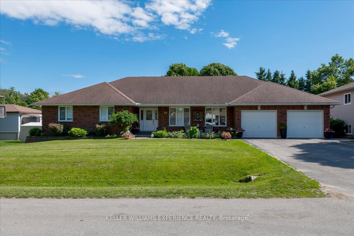48-brule-street-penetanguishene-ontario-s13499298