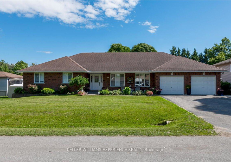 48-brule-street-penetanguishene-ontario-s13499298