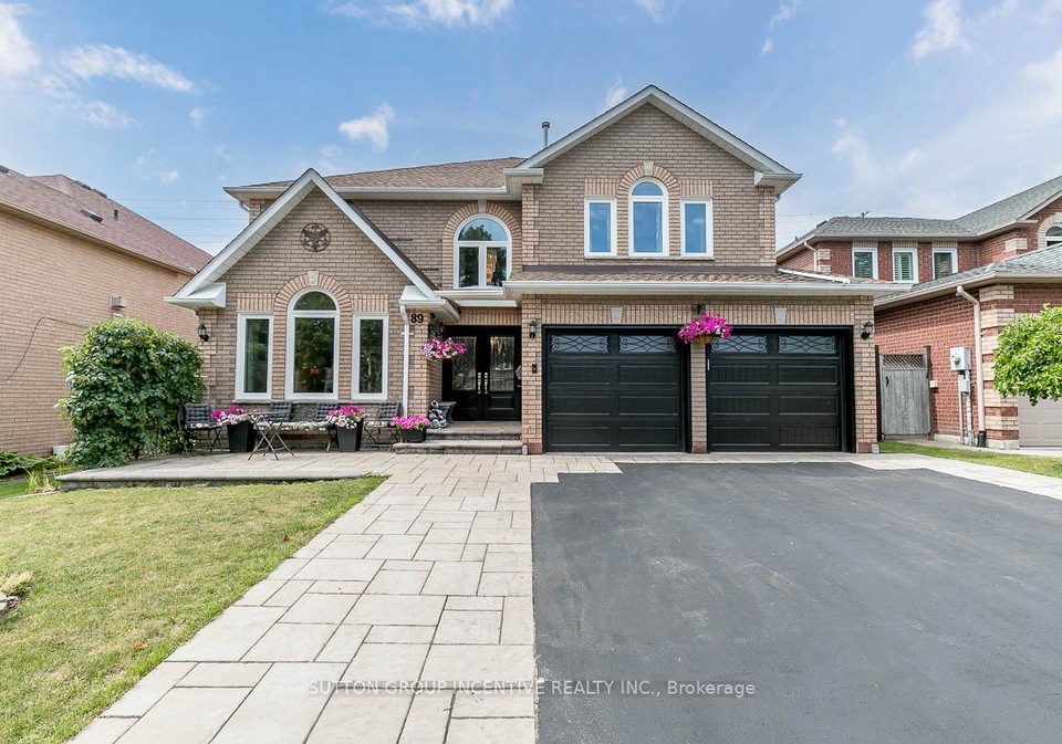 89-cityview-circle-barrie-ontario-s13499636