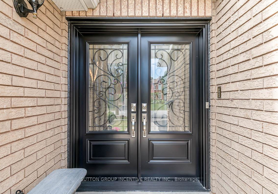 89-cityview-circle-barrie-ontario-s13499636