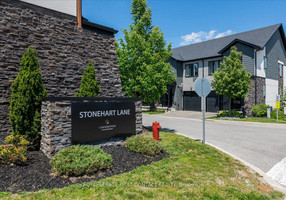 4-stonehart-lane-barrie-ontario-s13499798