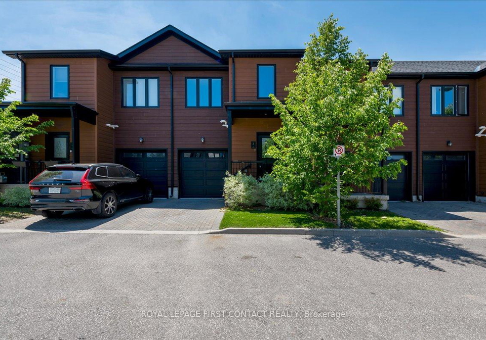 4-stonehart-lane-barrie-ontario-s13499798