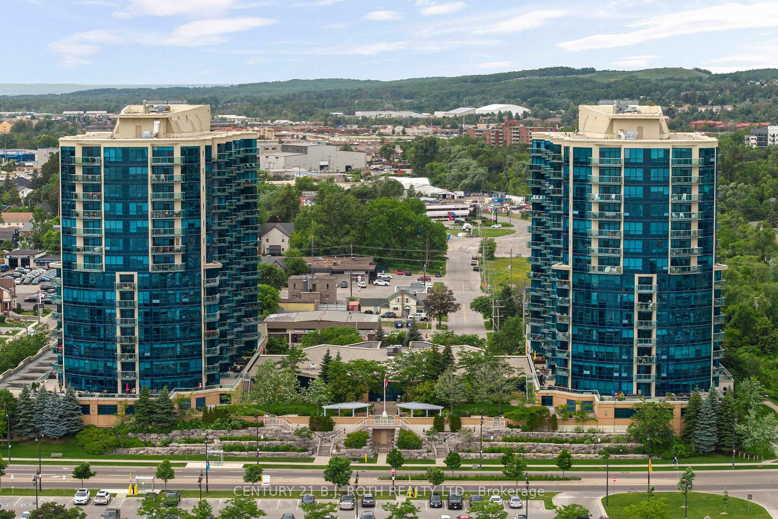 37-ellen-street-barrie-ontario-s13500674
