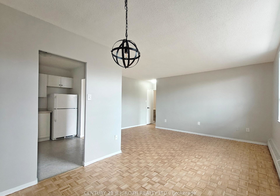 90-holgate-street-barrie-ontario-s13501010