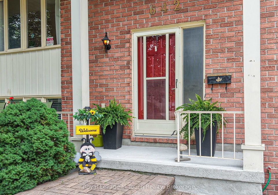 642-randles-crescent-midland-ontario-s13501296