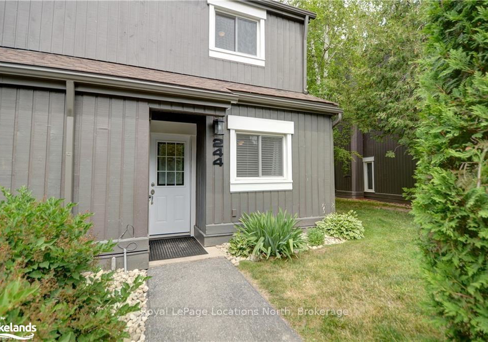 15-harbour-street-w-collingwood-ontario-s13502466