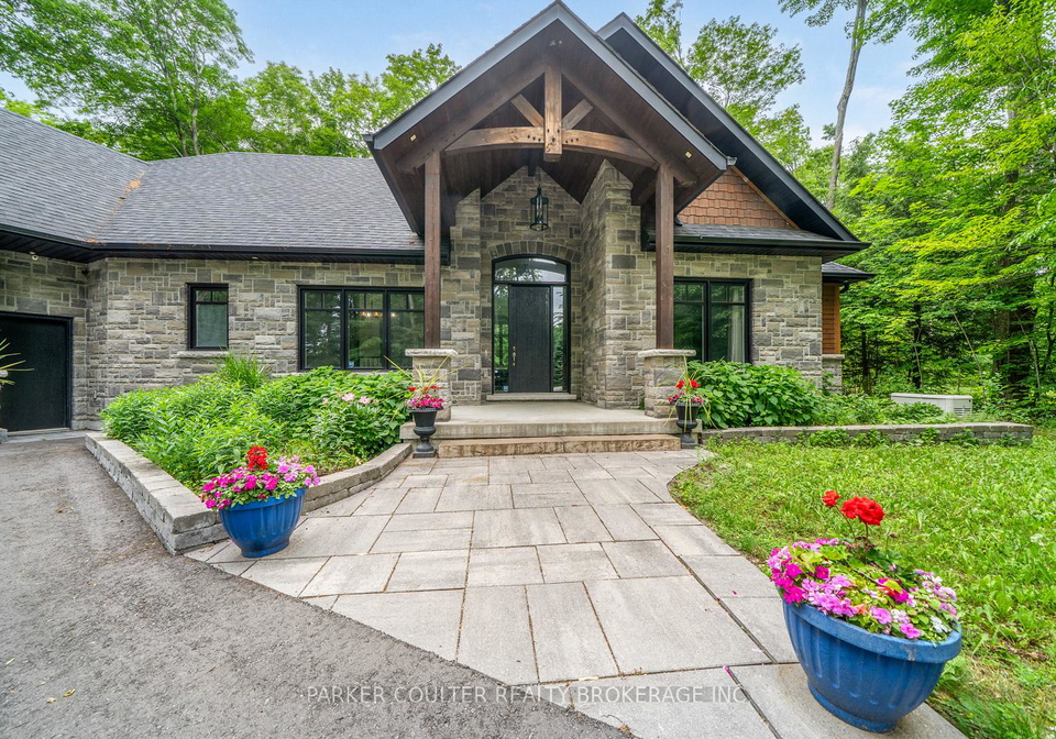 29-gallagher-crescent-springwater-ontario-s13503186
