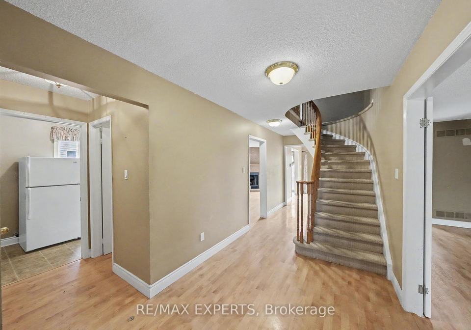 45-blair-crescent-barrie-ontario-s13505418